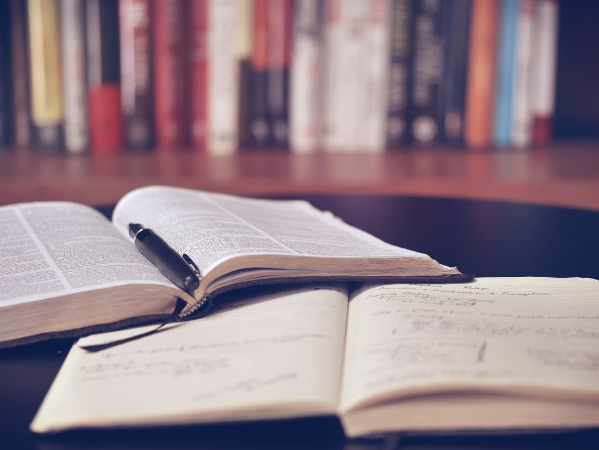Cover Image for How to Annotate PDFs for Academic Research