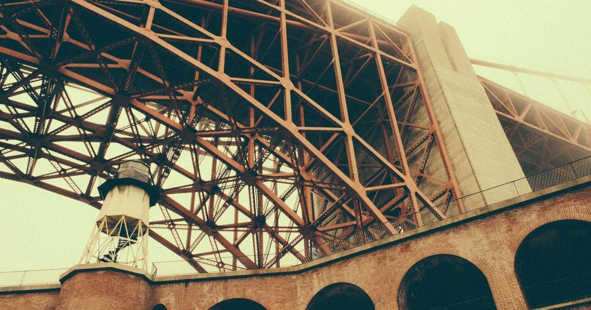 Cover Image for How to Convert Images to PDF (JPG, PNG, HEIC)